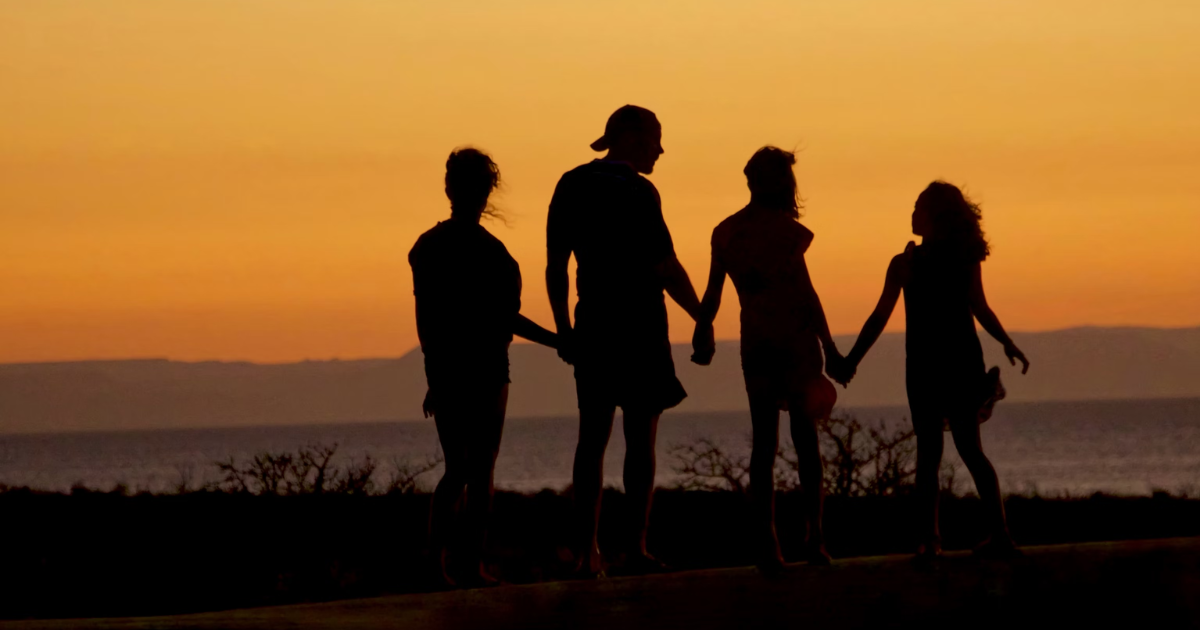 10 Tips for Keeping Your Relationship Strong While Raising Kids